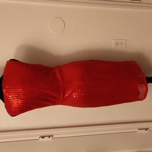 Dress - Picture 2 of 5